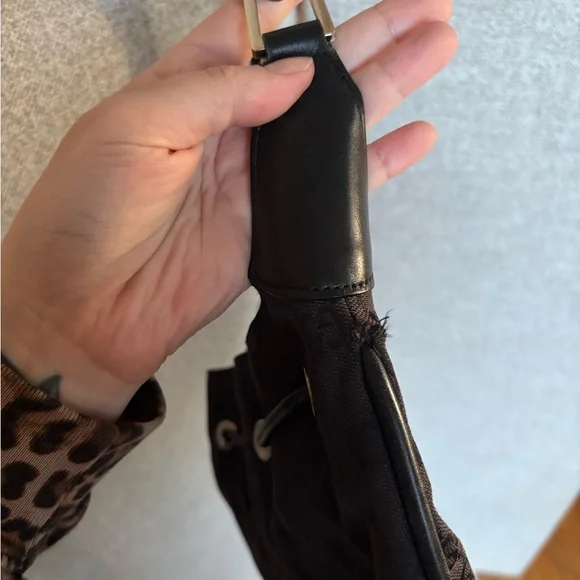 Gucci Black Bamboo Monogram Shoulder Bag - Picture 6 of 13